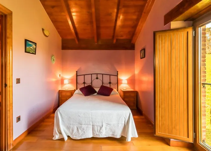 Casa Alba Bárcena de Cicero